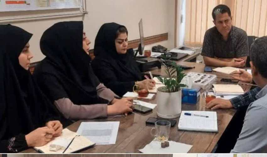 بررسی چالش‌های درآمدی و فرآیندهای آزمایشگاهی در نشست تخصصی معاونت بهداشت دانشگاه